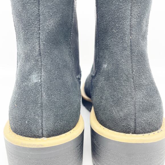 Blondo Women's Matilda Waterproof Lug Sole Chelsea Boot Black Size 5.5 M - Picture 11 of 12